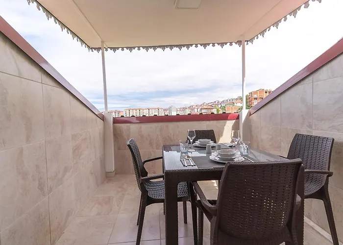 Umut Apartments